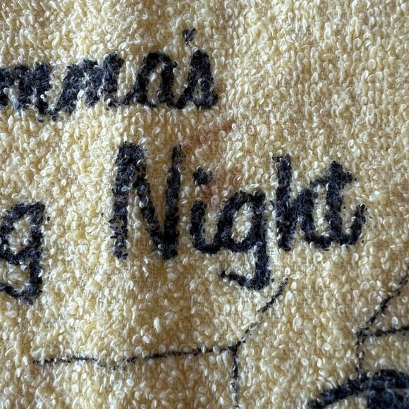 Mommy’s Bowling Night Towel: Vintage - Picture 4 of 8